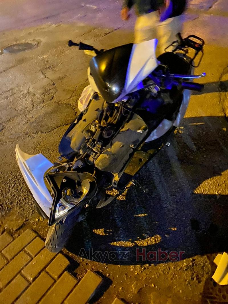 Kazada kurye yaralandı