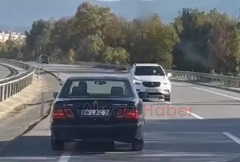 Geri geri giden otomobili gören şaştı kaldı