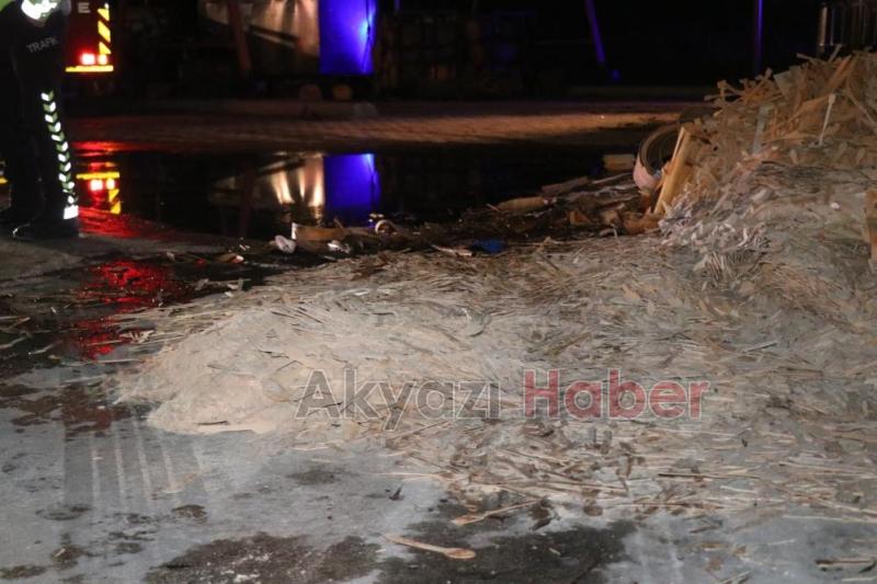 Ahşap kaşık fabrikası alev alev yandı