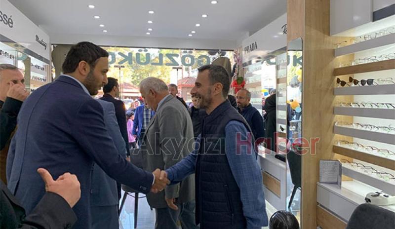 Esra Optik hizmete başladı