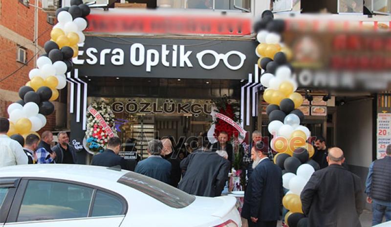 Esra Optik hizmete başladı