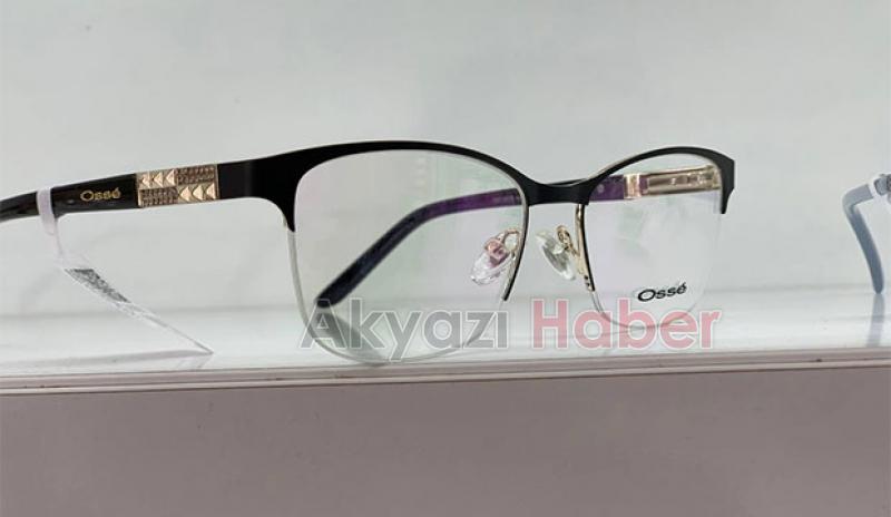 Esra Optik hizmete başladı