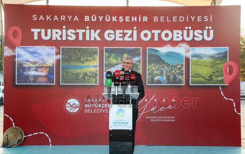 Üstü açık turizm otobüsü Sakarya'yı keşfe çıkıyor