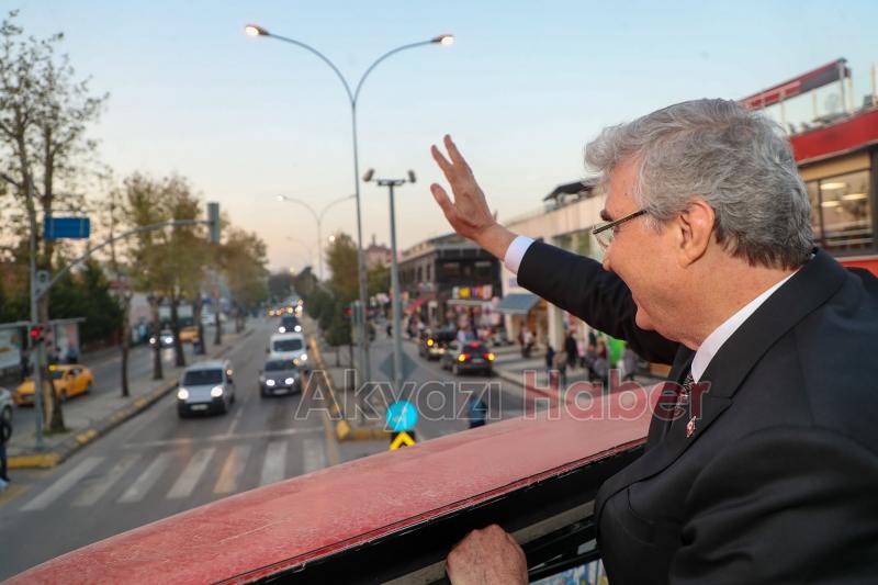 Üstü açık turizm otobüsü Sakarya'yı keşfe çıkıyor