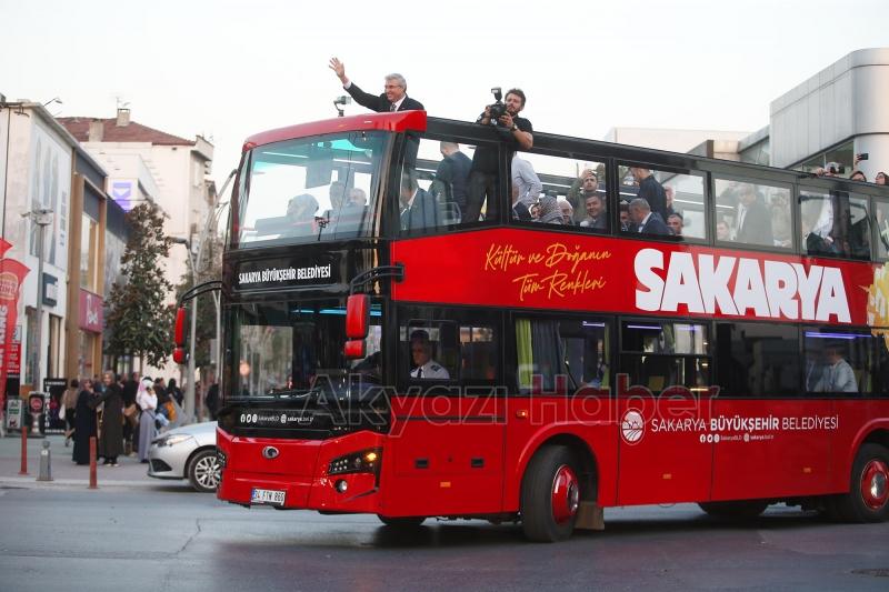 Üstü açık turizm otobüsü Sakarya'yı keşfe çıkıyor