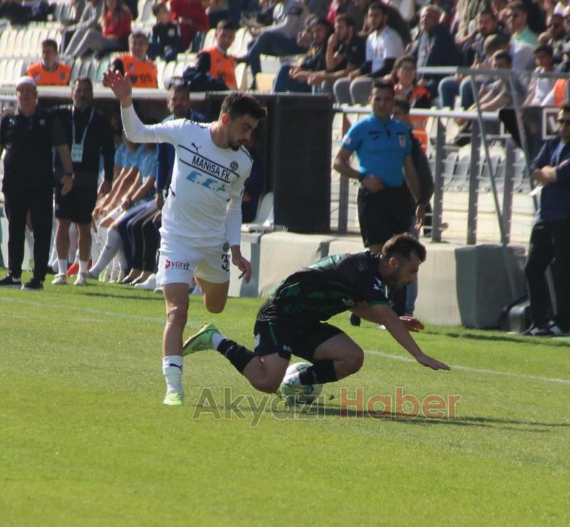 Manisa FK: 2 - Sakaryaspor: 1