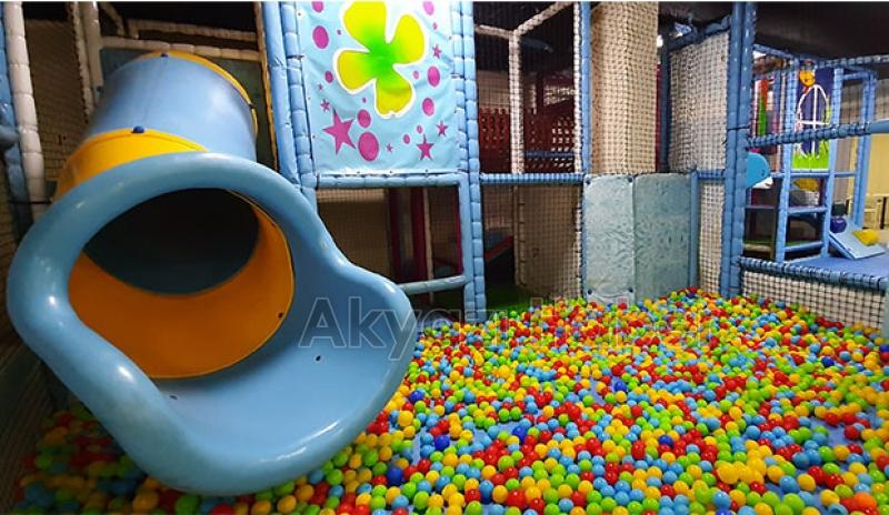 Rengarenk Oyun Alanı Hizmetinizde