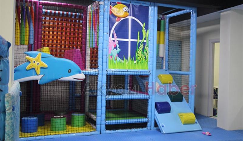 Rengarenk Oyun Alanı Hizmetinizde