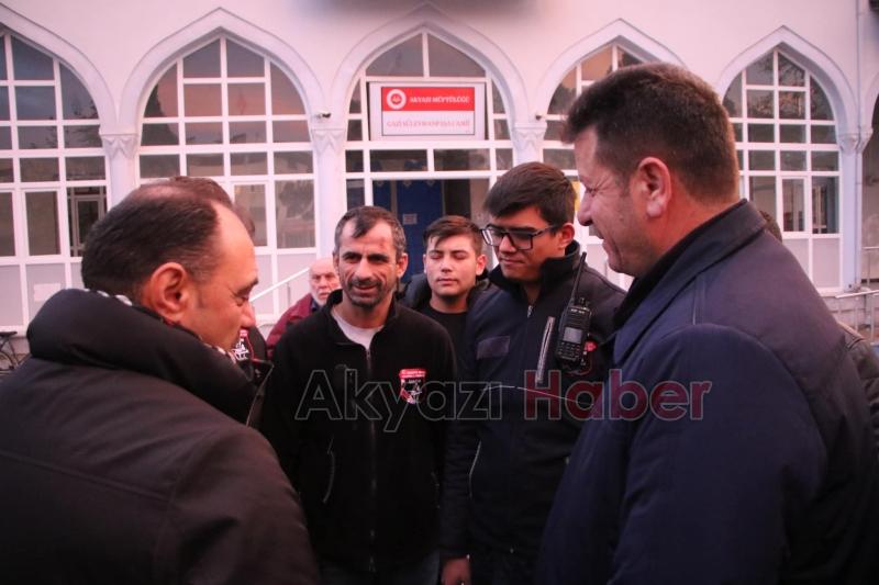  Sakarya'da depremden etkilenen vatandaşlar hastaneye kaldırıldı