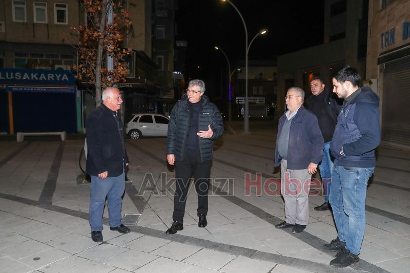 Başkan Yüce, deprem sonrası şehri adım adım dolaştı