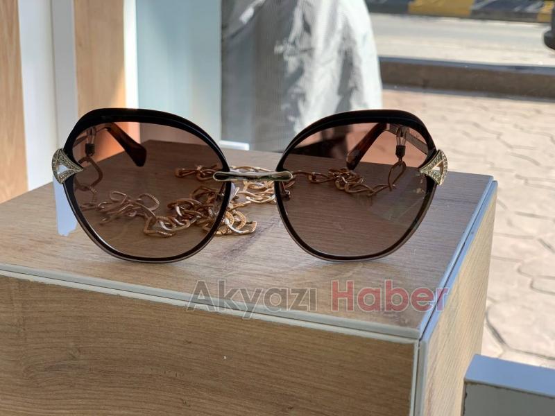 Esra Optik'te kampanyalar devam ediyor