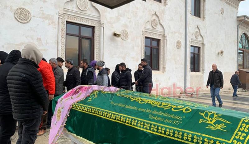 Torununu okula götürürken kazada ölmüştü, toprağa verildi