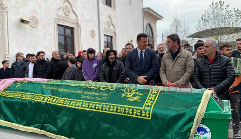 Torununu okula götürürken kazada ölmüştü, toprağa verildi