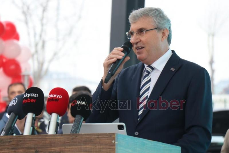 8 milyonluk ilçe terminali hizmete açıldı