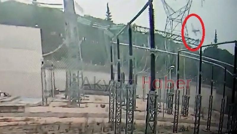 Pamukova'dan havalanan uçak böyle düşmüş