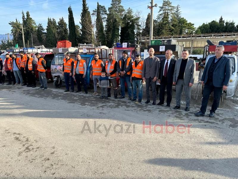 Akyazı’da atık toplayıcılar kimliklendi