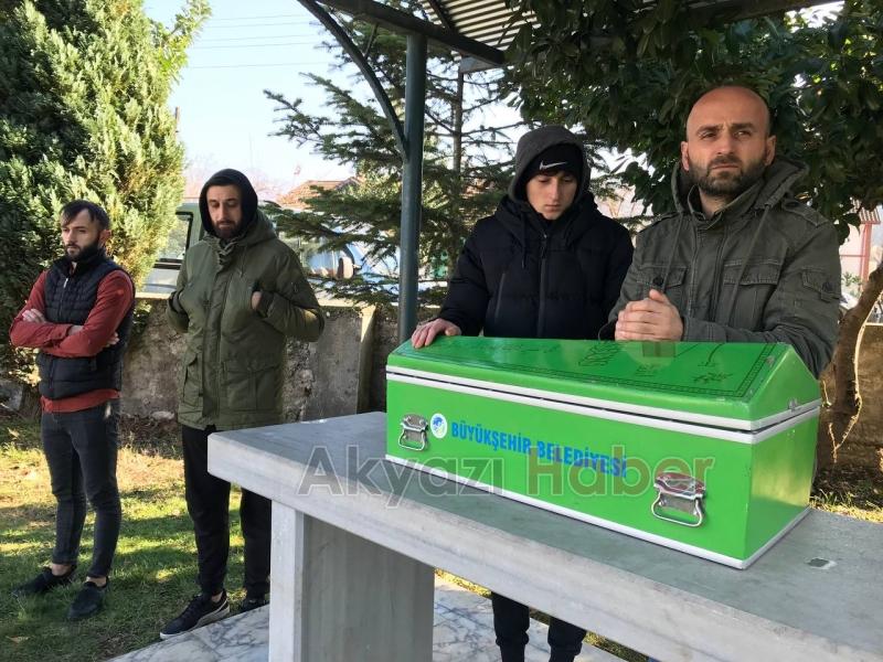  Ömer Ali dualarla defnedildi 