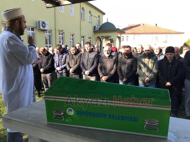  Ömer Ali dualarla defnedildi 