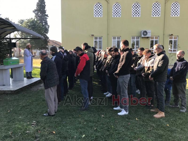  Ömer Ali dualarla defnedildi 