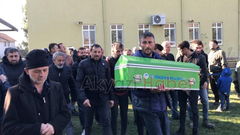  Ömer Ali dualarla defnedildi 