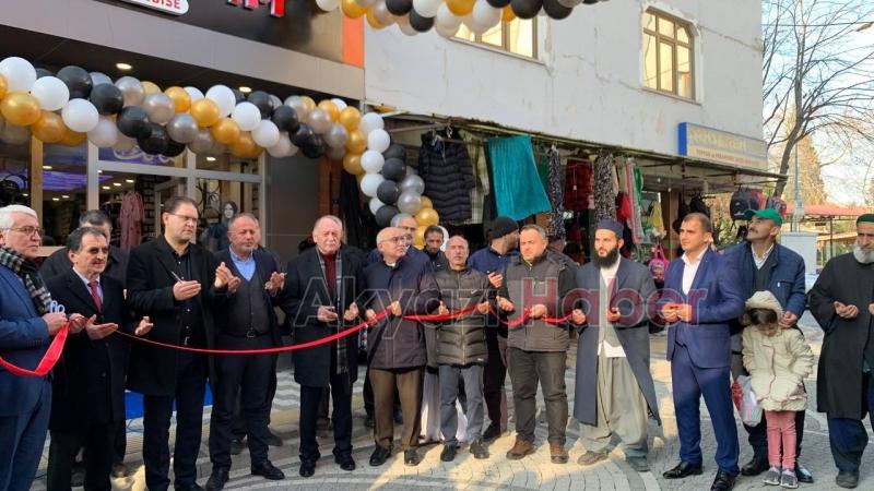 Beyza Tesettür Giyim Hizmete Başladı