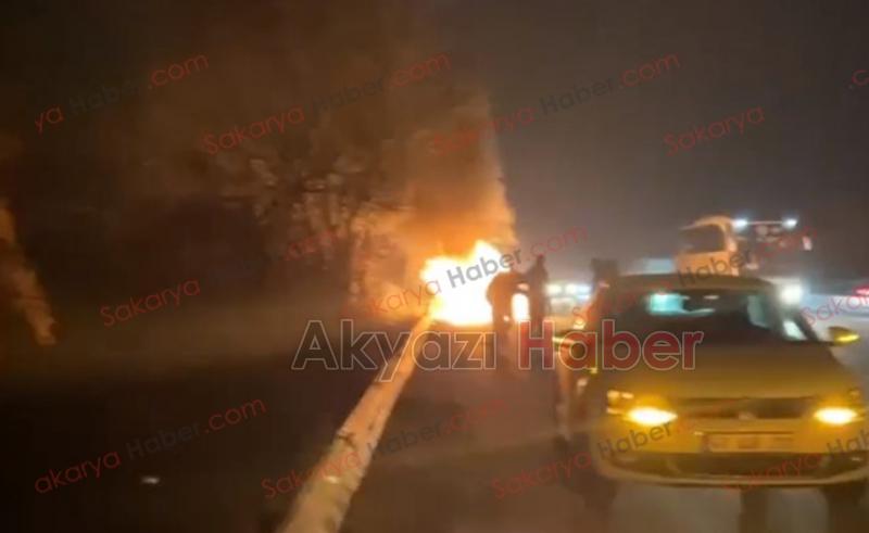 TEM'de yanan araçtaki 2 kişi ve hayvanlar kurtuldu