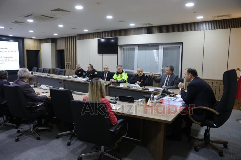 Yılbaşında alınacak tedbirler masaya yatırıldı