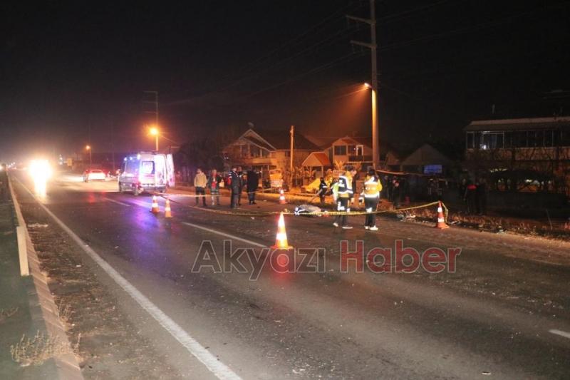 Motosiklet ikiye bölündü sürücü öldü