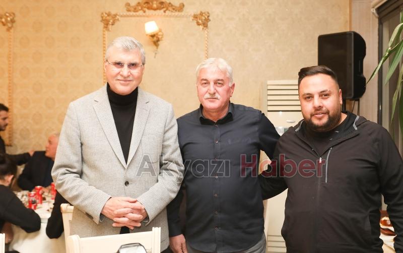 Yüce, gazetecilerle buluştu