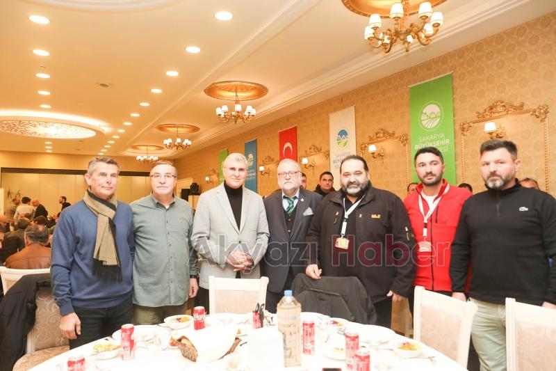 Yüce, gazetecilerle buluştu