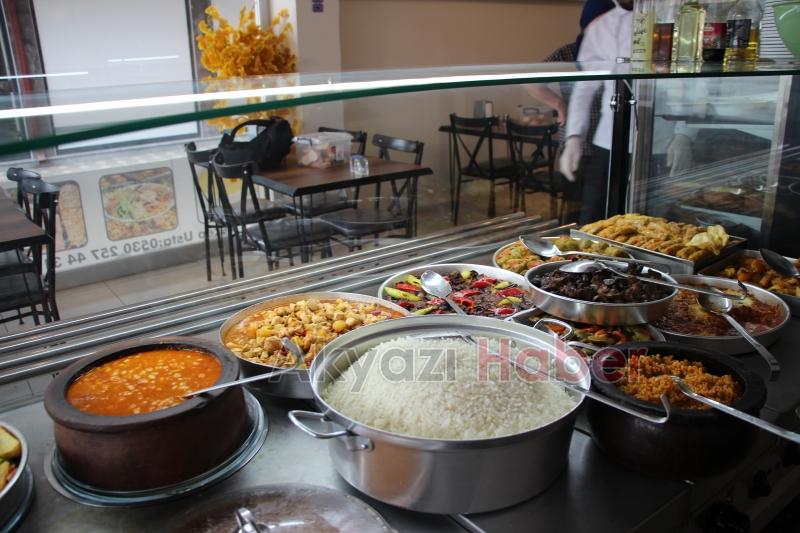 Birbirinden lezzetli ev yemekleri için Recep Usta'nın Yeri'nde