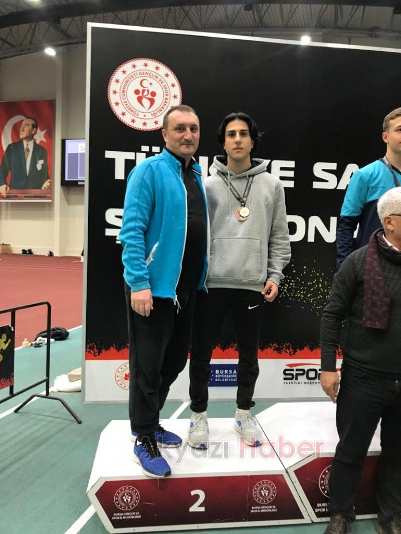 Türkiye Atletizm Şampiyonası'nda ikinci oldu