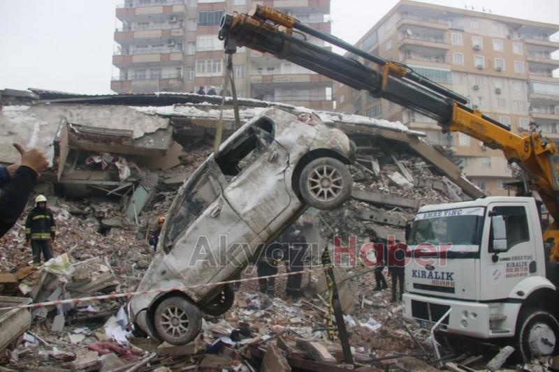 10 Şehri vuran depremden fotoğraflar