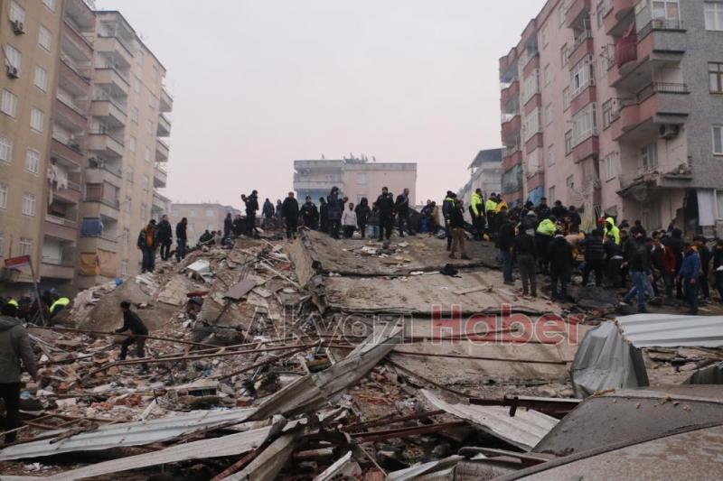 10 Şehri vuran depremden fotoğraflar