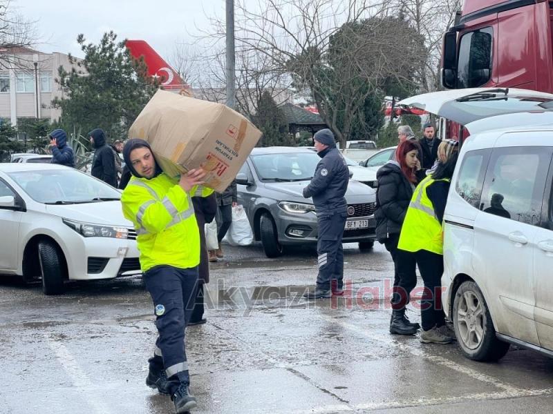 Sakarya'dan deprem bölgesine yardım eli
