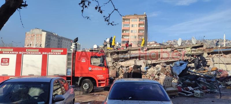 Büyükşehir Belediyesi tüm ekipleriyle afet bölgesinde 