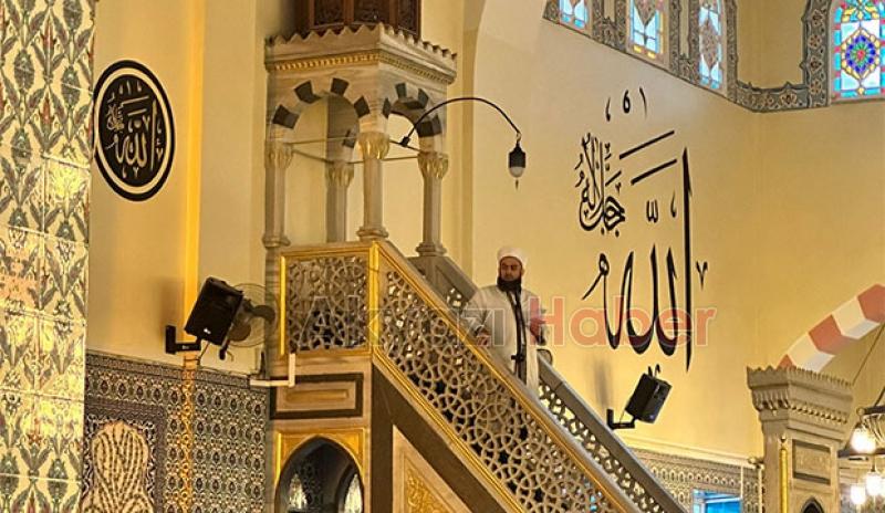 Cuma hutbesinin bu haftaki konusu: Gün, Milletçe Kenetlenme Günüdür