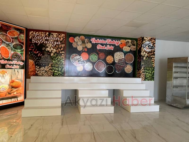 Akyazı'nın beklediği mağaza açılışa çok az kaldı