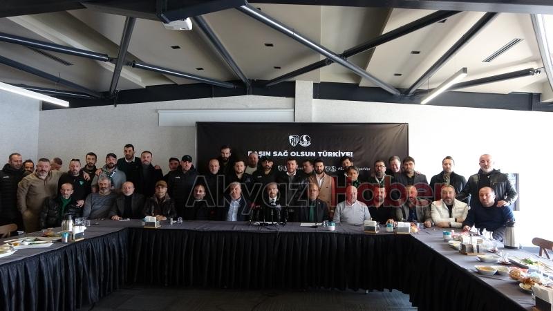 En iyi biz anlıyoruz  denilerek özel maçın tüm gelirleri depremzedelere bağışlanacak