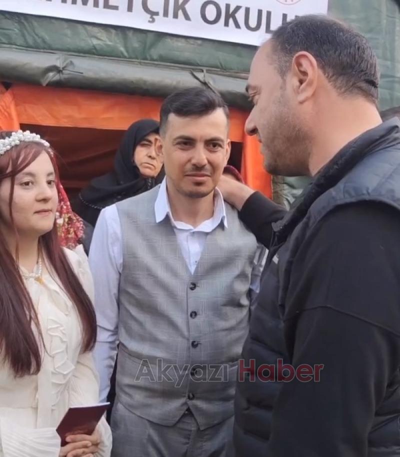 Çadır Kentte ilk nikah