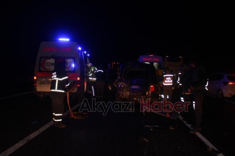 TEM Otoyolu'nda feci kaza: 2 ölü, 7 yaralı