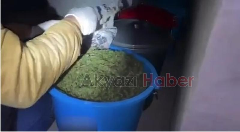 Sakarya'da 82 kilo esrar ele geçirildi