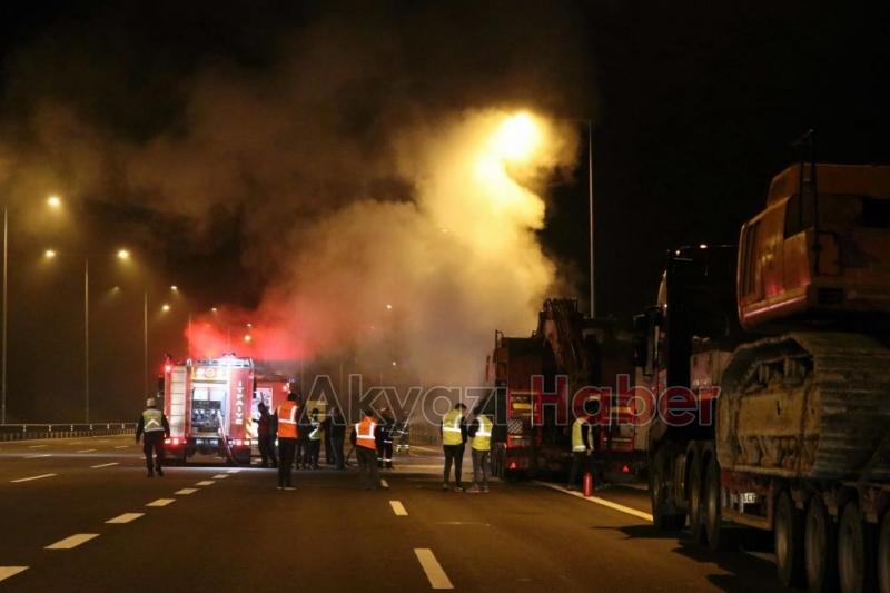 Deprem bölgesine iş makinesi götürüyordu, küle döndü