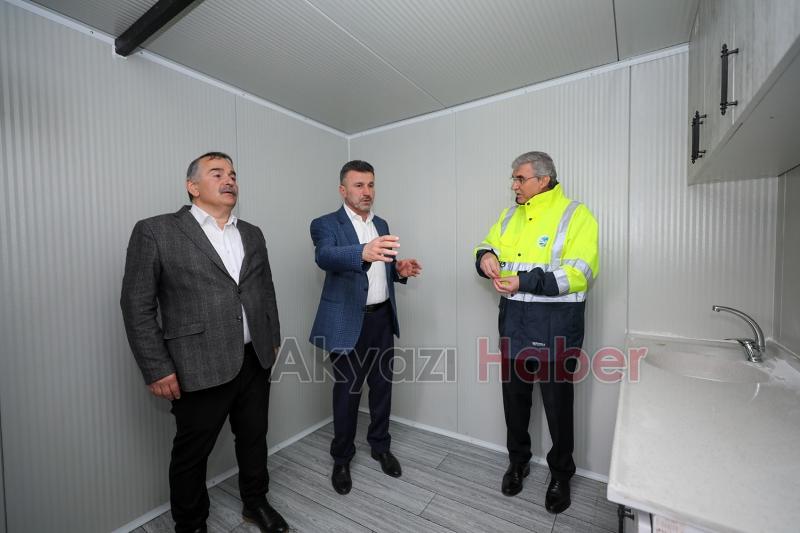 Büyükşehirin hazırladığı 250 konteyner deprem bölgesine gönderildi