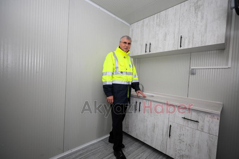 Büyükşehirin hazırladığı 250 konteyner deprem bölgesine gönderildi