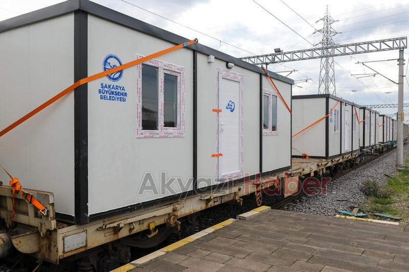 Büyükşehirin hazırladığı 250 konteyner deprem bölgesine gönderildi