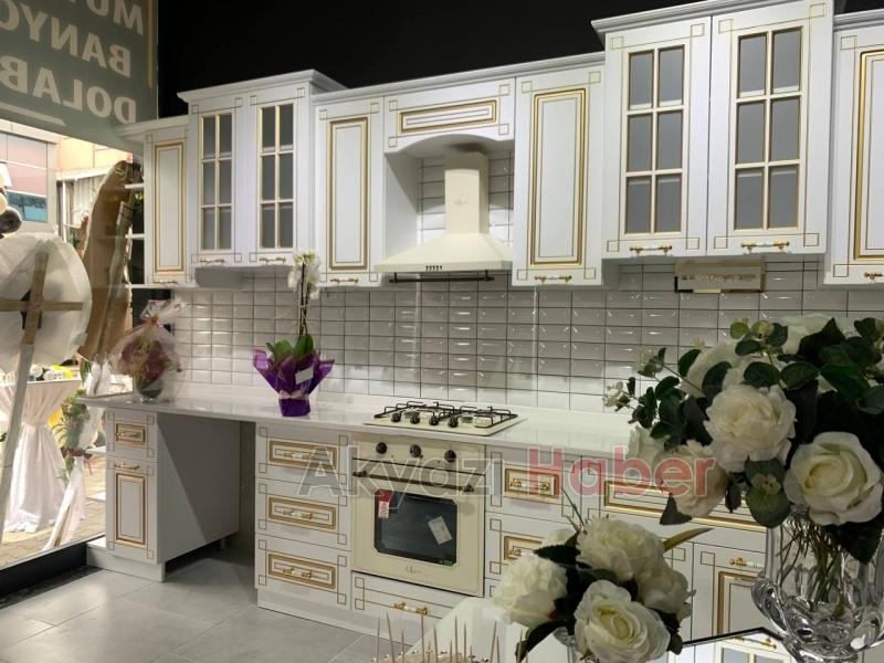 Yılların tecrübesi Pelen İnşaat yapı market yeni yerinde işine boyut kazandırdı