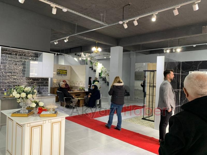 Yılların tecrübesi Pelen İnşaat yapı market yeni yerinde işine boyut kazandırdı