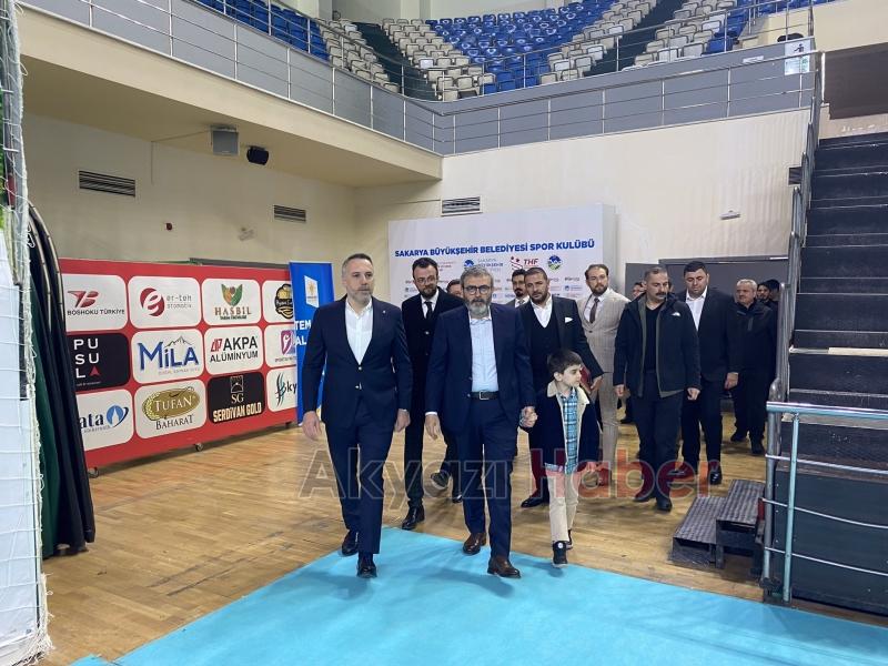 AK Parti'de temayül günü