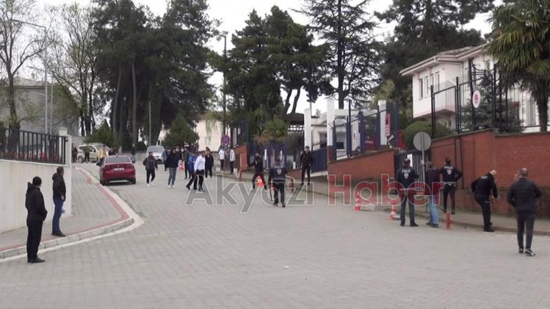 Maçta ortalık karıştı